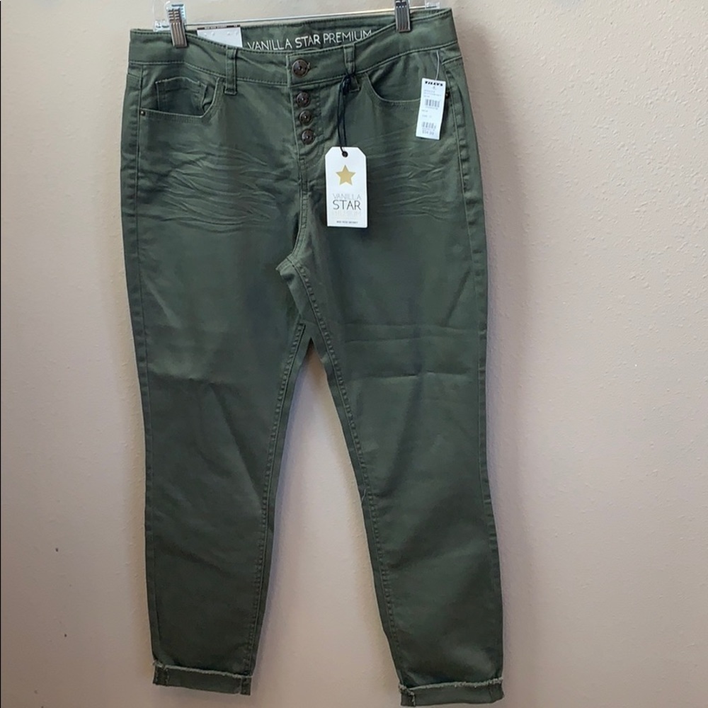 New with tags olive green button up jeans